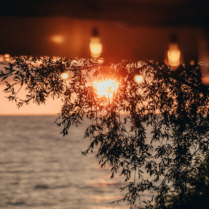 Pasākums pie jūras