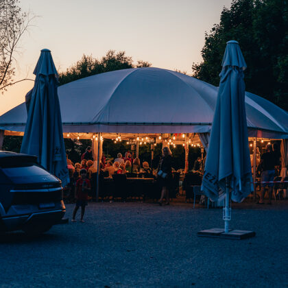 Kapteinis Kaija - terase pie jūras