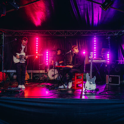 Grupa "Audiokvartāls"