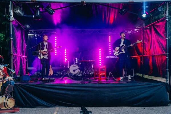 Grupa "Audiokvartāls"